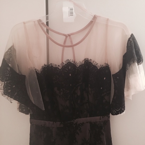 The Jetset Diaries Illusion Maxi Dress - Picture 8 of 8